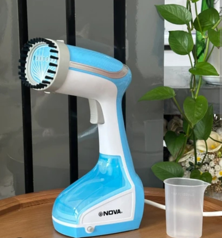 اتو بخار ایستاده نوا مدل NI-1180HS توان ۱۰۰۰ وات